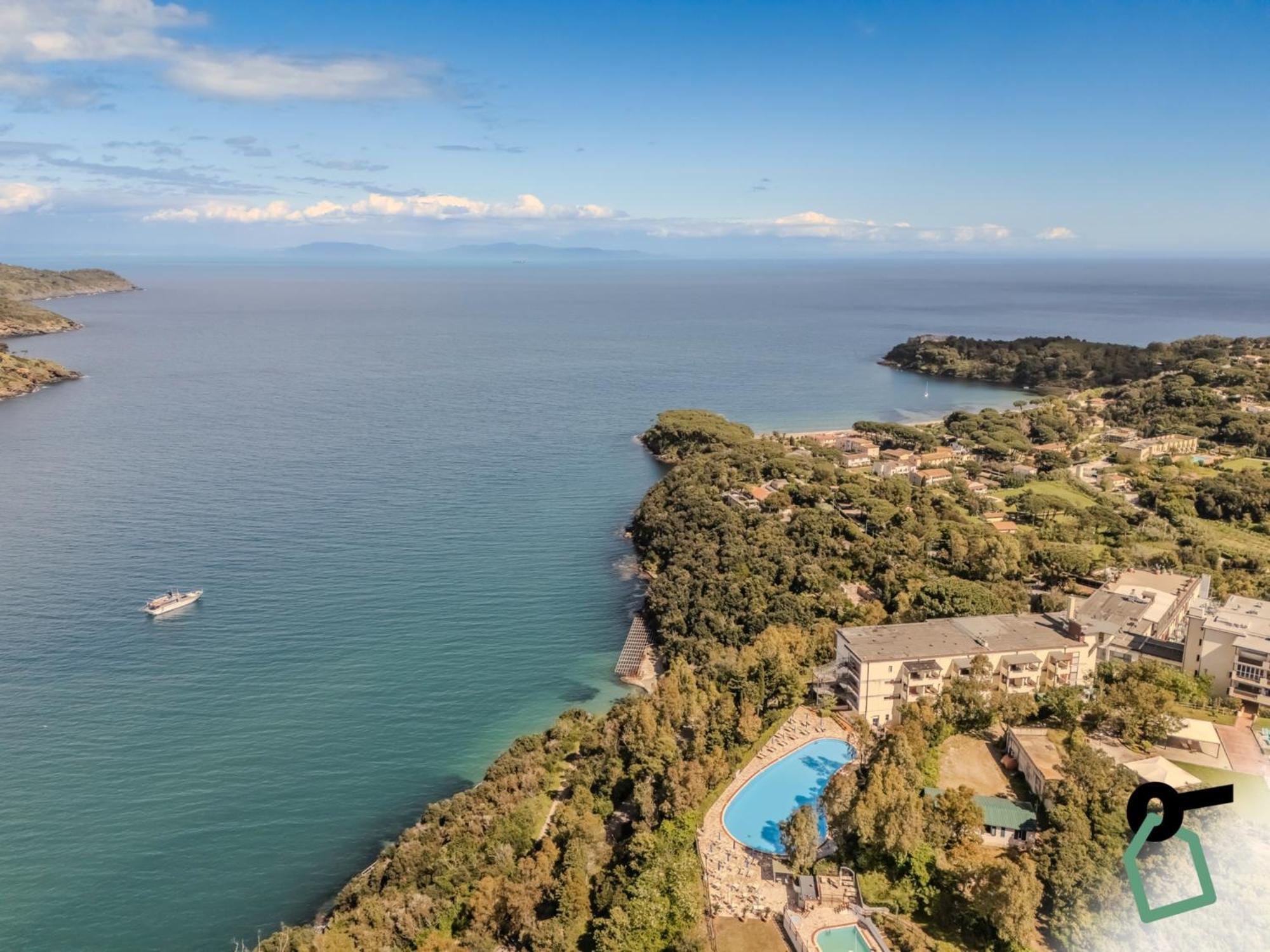 Hotiday Room Collection - Porto Azzurro Capoliveri  Exterior foto
