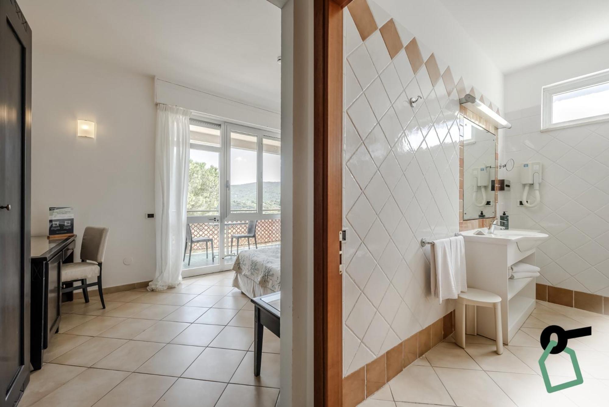 Hotiday Room Collection - Porto Azzurro Capoliveri  Exterior foto